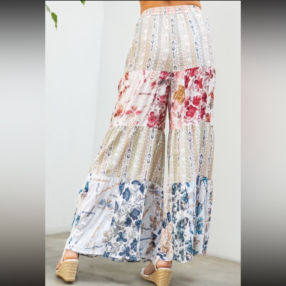 Young Threads NWOT Boho Wide Leg Floral Pants with Tie & Elastic Waist - Picture 5 of 9